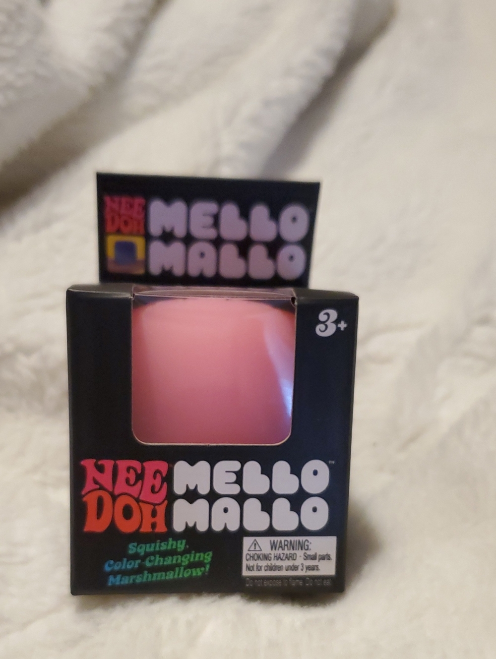 Mello Mallo Kids Pink Color-Changing Marshmallow Toy